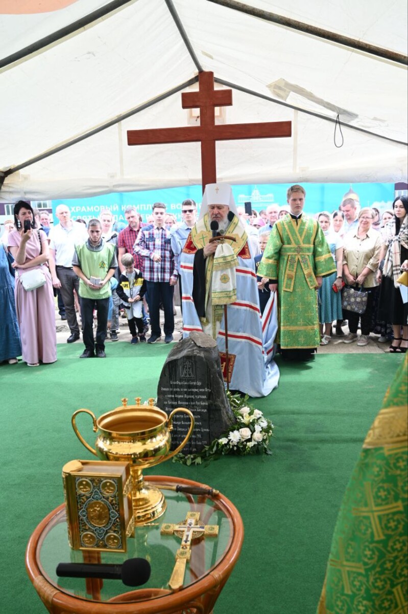 Настало время для строительства большой каменной церкви на территории старого аэропорта в Брянске