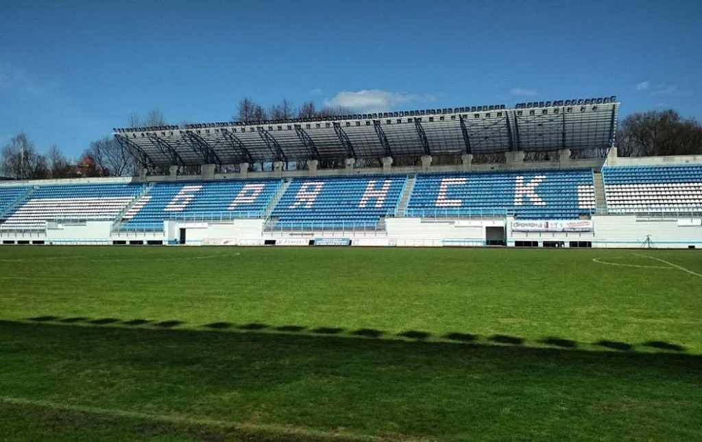 В связи с проведением футбольного матча на стадионе «Динамо» в Брянске ограничат движение