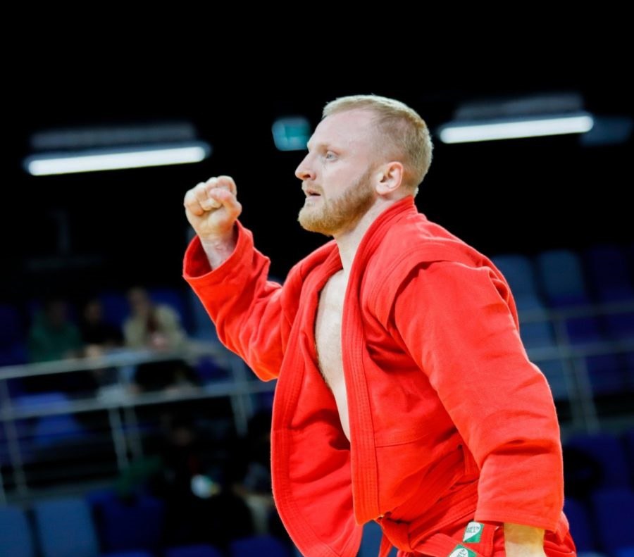 Самбист из Брянска стал мастером спорта России международного класса