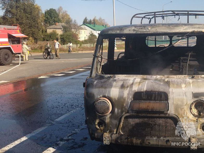 В Почепском районе сгорел автомобиль