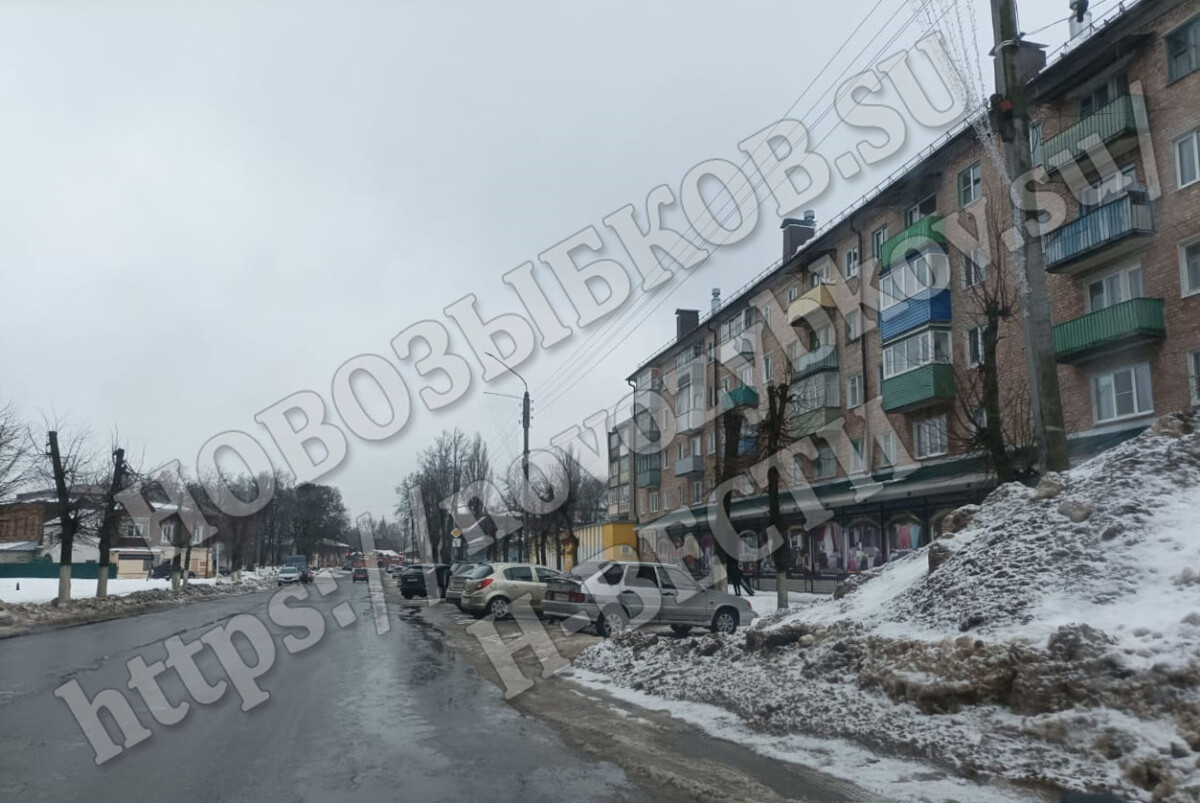 Новозыбков превратился в город чумазых гор | 29.01.2024 | Брянск -  БезФормата