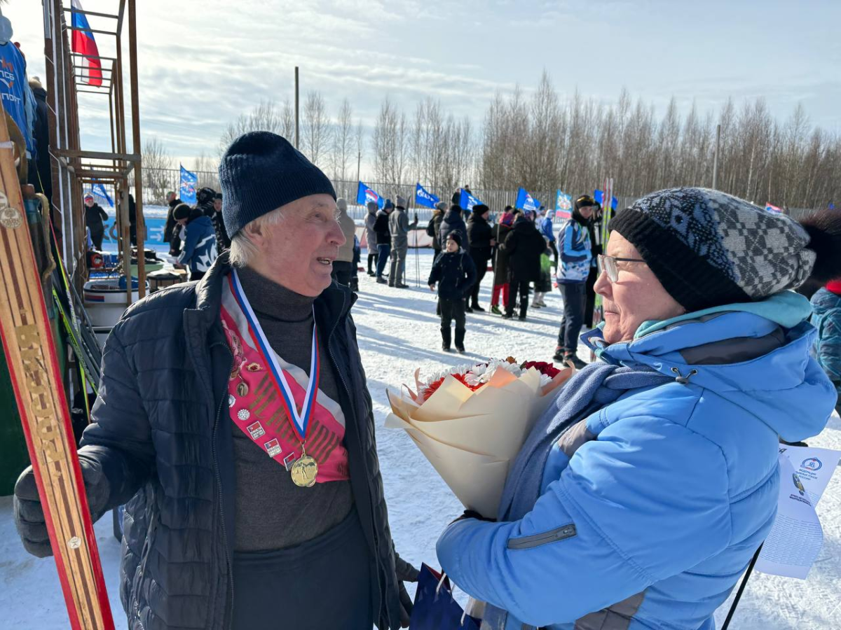 Самые старшие участники «Лыжни России 2024 года» в Брянске