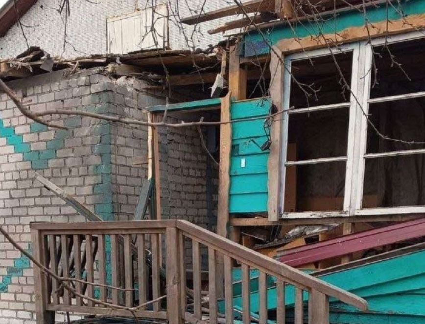 Потребовавшим помощь жителям приграничного села Брянской области пообещали ремонт