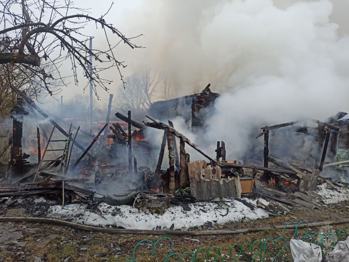 Ещё один пожар в жилом доме в Карачевском районе Брянской области |  26.03.2024 | Брянск - БезФормата