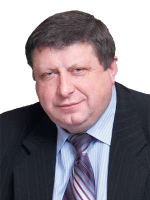 Уволенный в связи с утратой доверия глава администрации Комаричского района является секретарем местного отделения “ЕР”