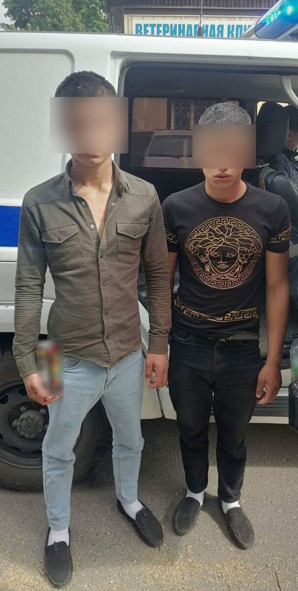 В Брянске задержали несовершеннолетних грабителей