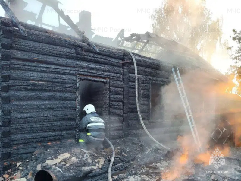 В Красногорском районе сгорел дом, погиб мужчина