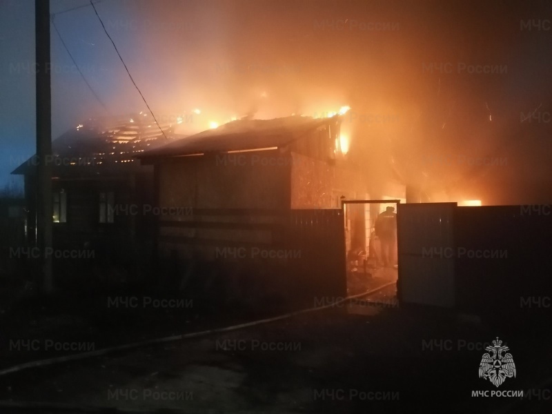 В Унечском районе сгорел жилой дом