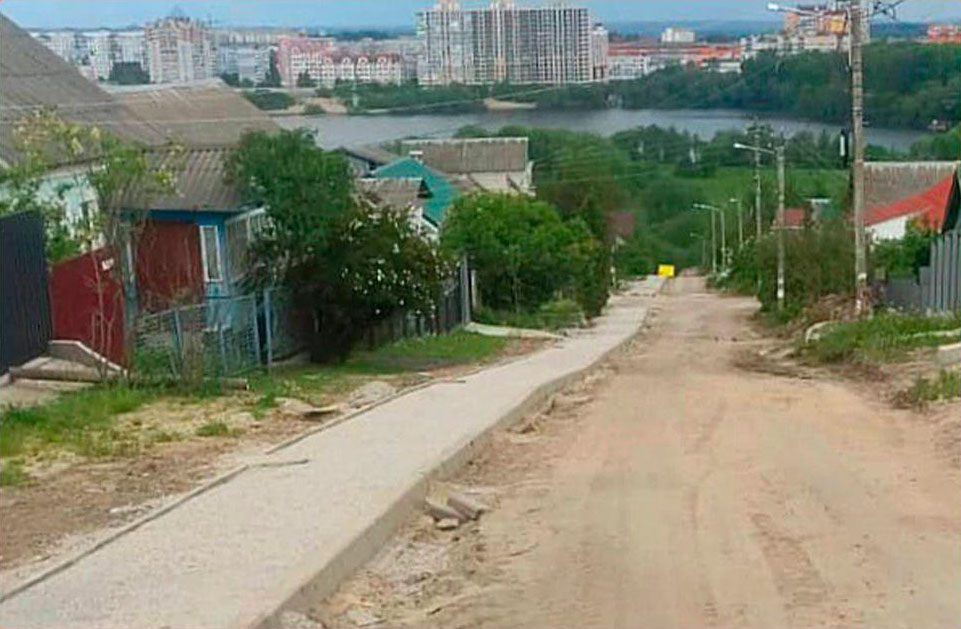 Тротуар появится на Городищенском переулке в Брянске