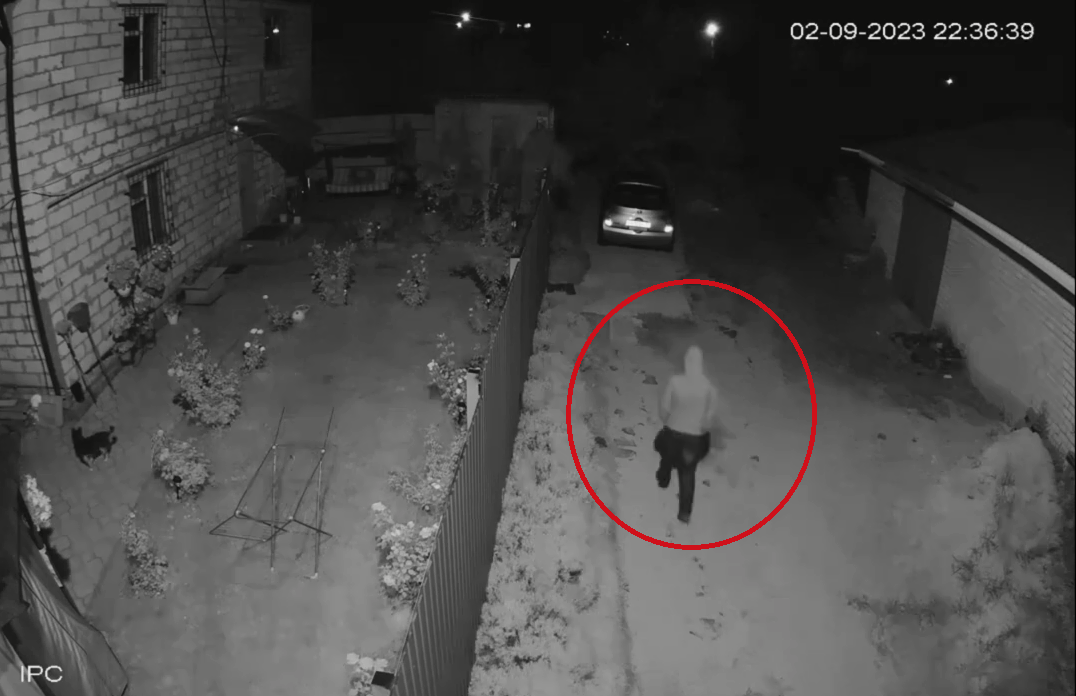 В Новозыбкове продолжаются поиски избившего мужчину на улице Ленина