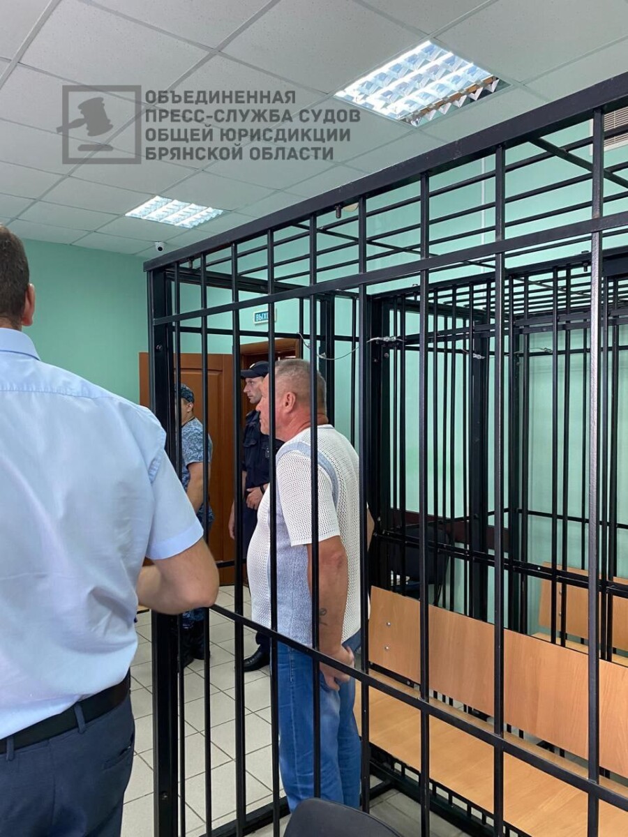 В Карачеве заключен под стражу младший брат экс-главы Карачевского района Василий Филин