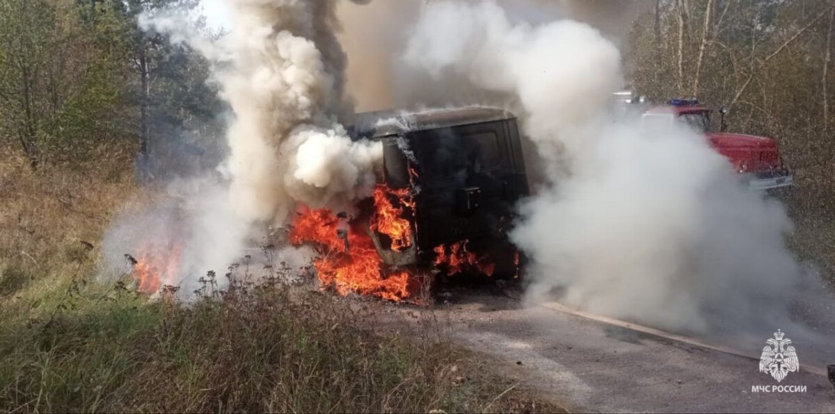 Автомобиль сгорел в Гордеевском районе