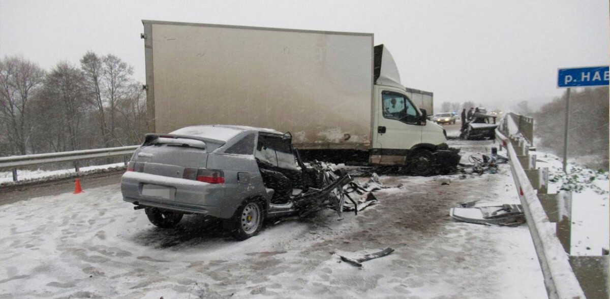 Жителя Брянского района признали виновным в смерти двух человек в ДТП