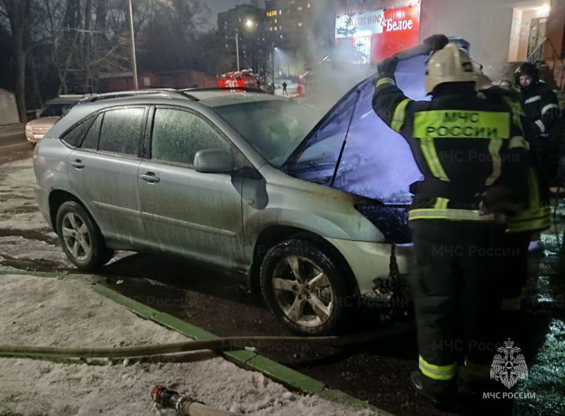 В Брянске сгорел автомобиль