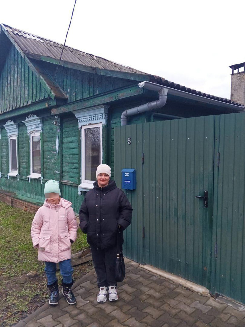 Многодетная семья смогла переехать из приграничного климовского поселка в Новозыбков