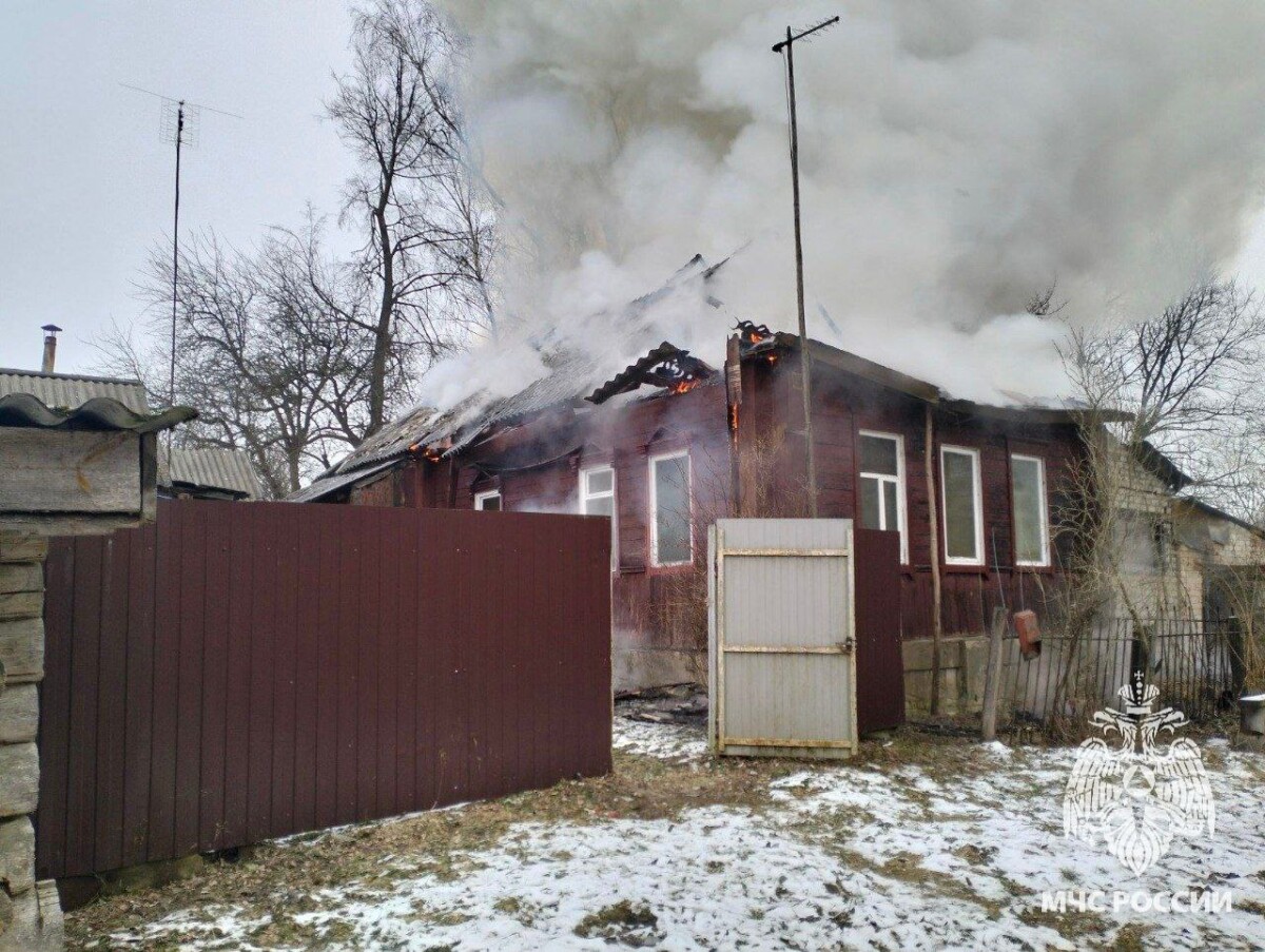 В Суражском районе сгорел жилой дом