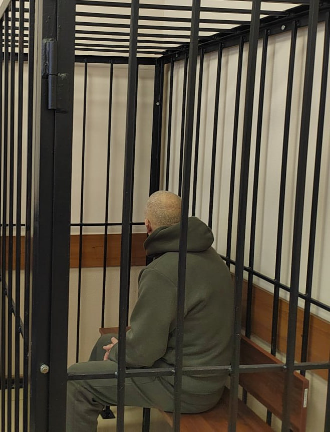 Размахивавший ножом в закусочной Жуковки протрезвел и получил условный срок