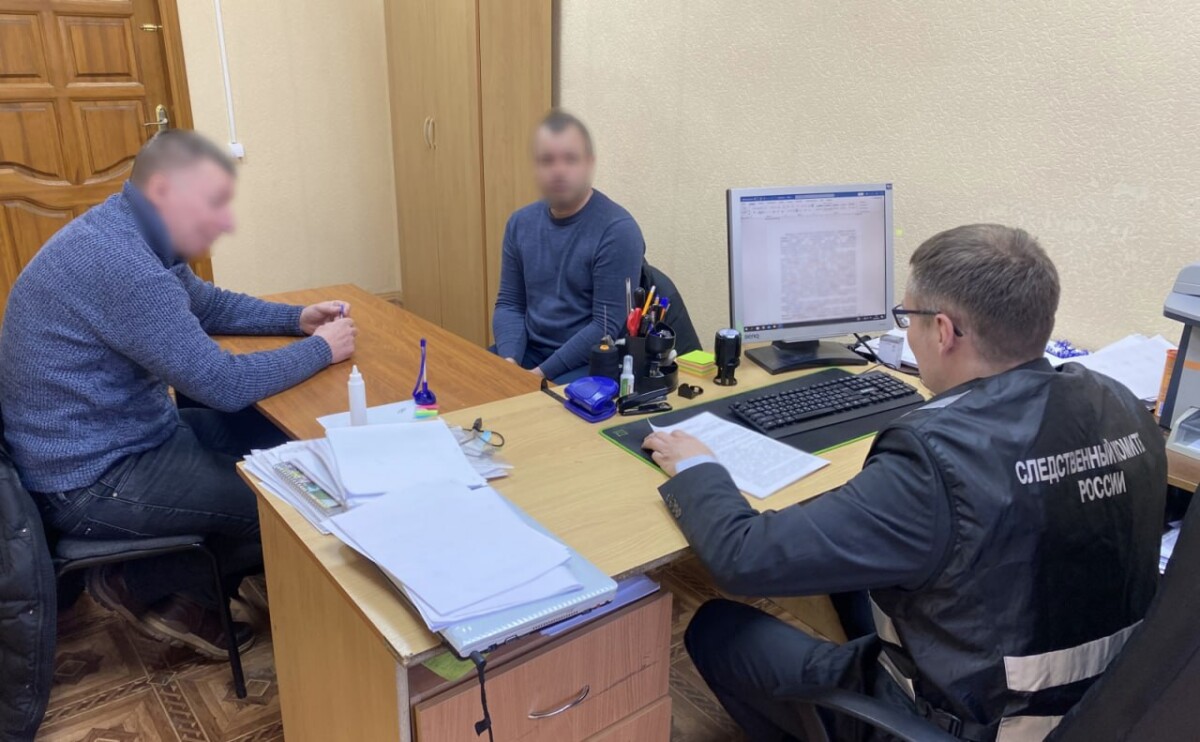 В Брянске бывший технический директор завода обокрал предприятие