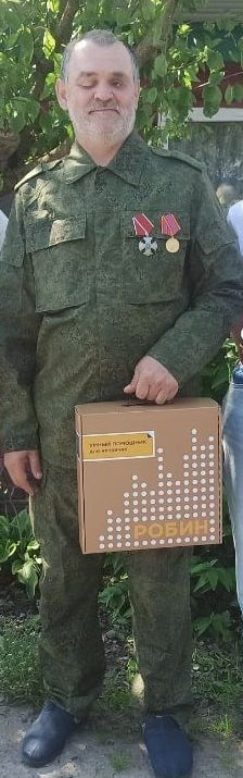 Ветерану СВО из Стародуба подарили умную трость