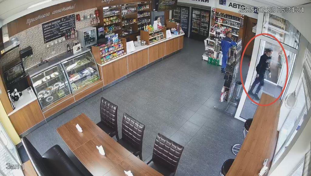 В Клинцах автозаправку ограбили дважды за день