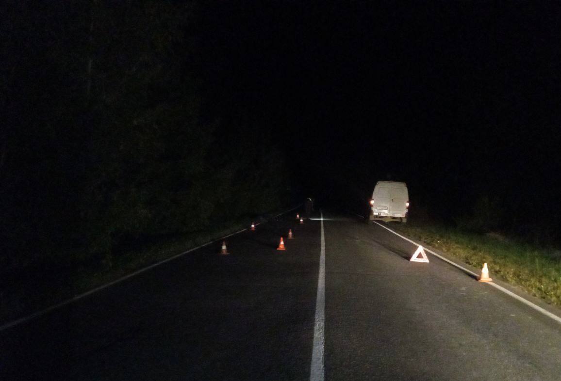 В Суражском районе мужчина погиб под колесами автомобиля