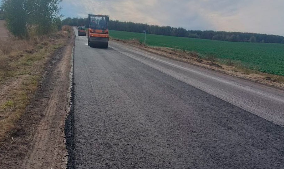 В Брянской области идет ремонт участка автодороги Смотрова Буда — Великая Топаль – Климово