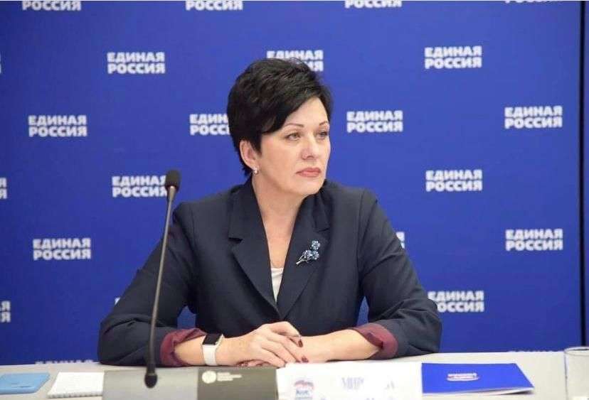 Уволена курировавшая образование замгубернатора Брянской области