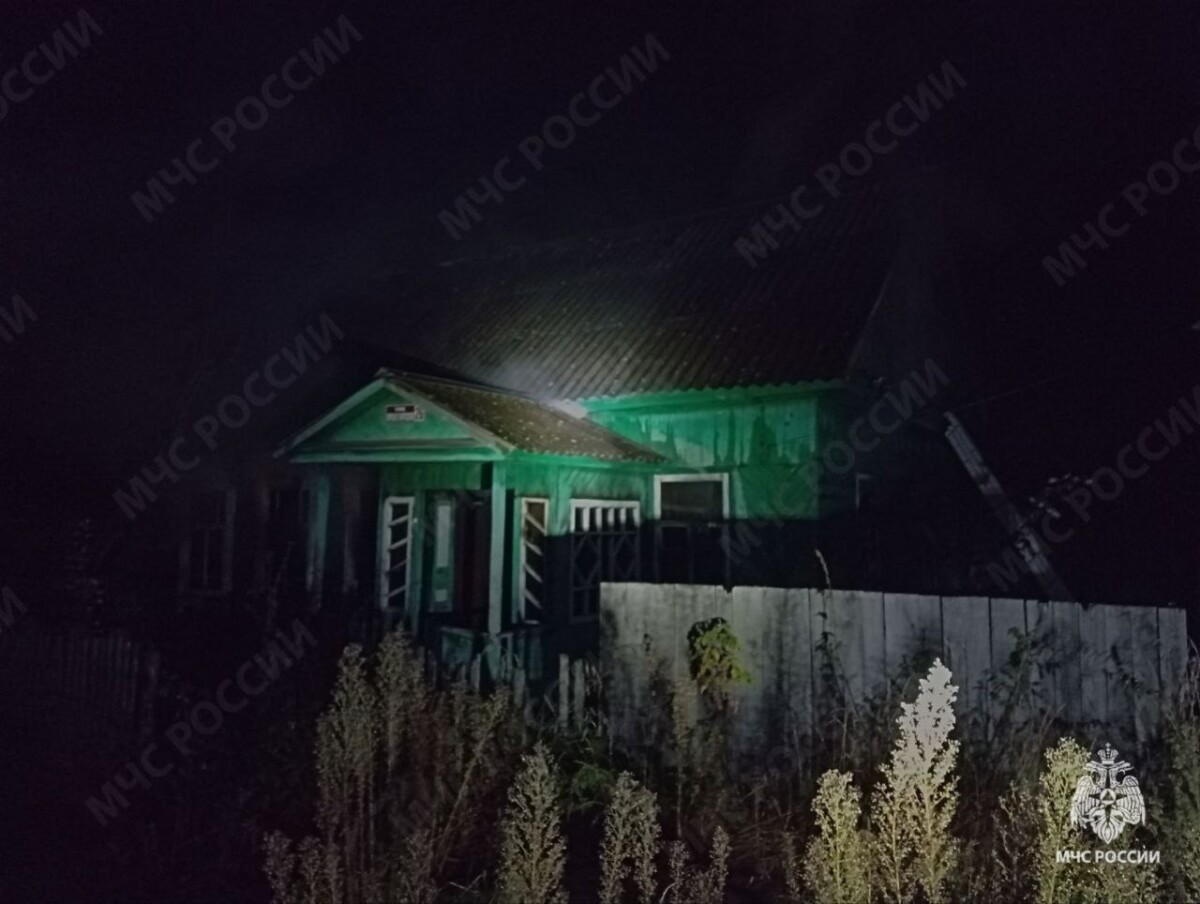 Ночью в Сельцо сгорел дом