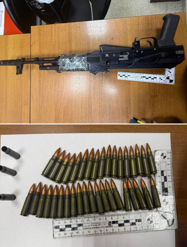 Огнестрельное оружие нашел в лесу под Навлей житель Брянска