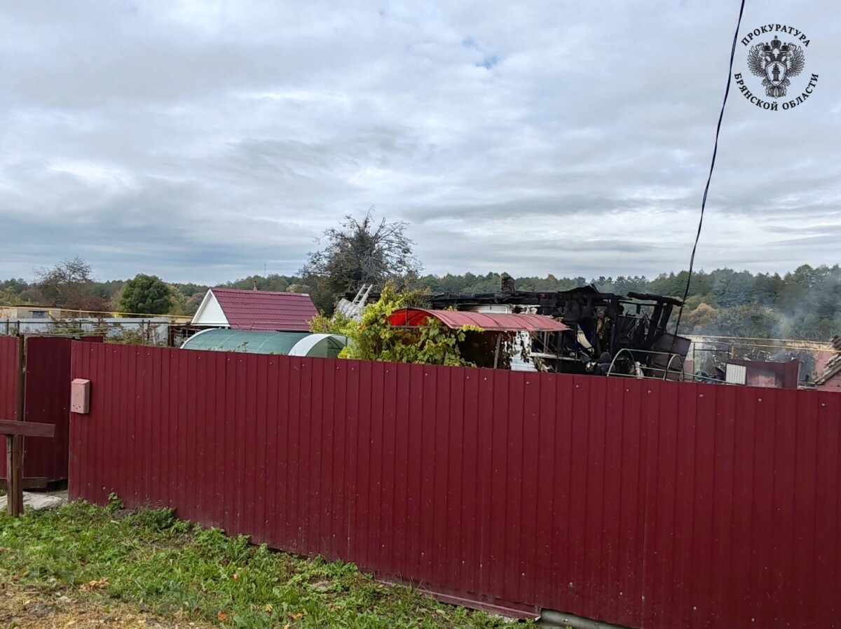 Житель Ставропольского края обокрал дом при пожаре в Почепском районе