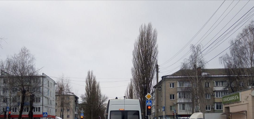 В квартире на Первомайской в Новозыбкове вскрыли дверь