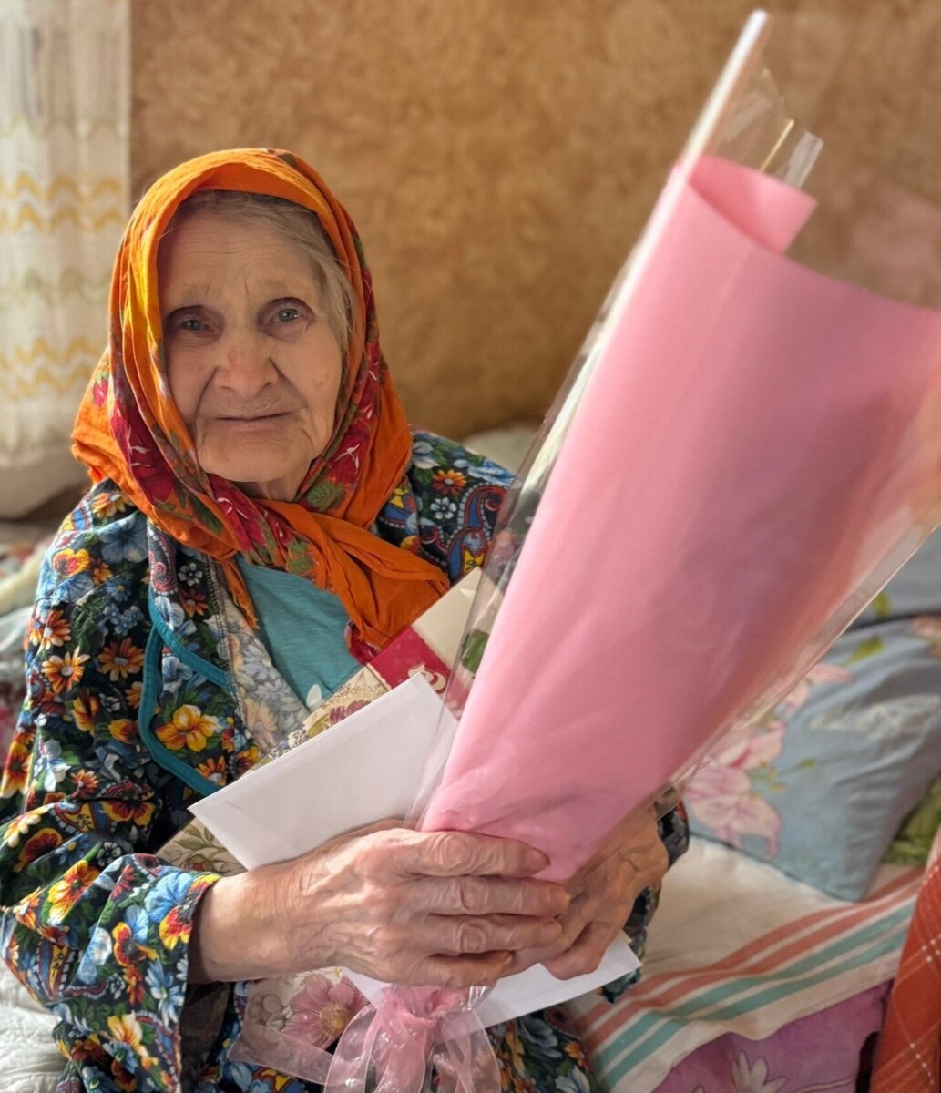 95-летний юбилей отмечает сегодня жительница Дятьковского района
