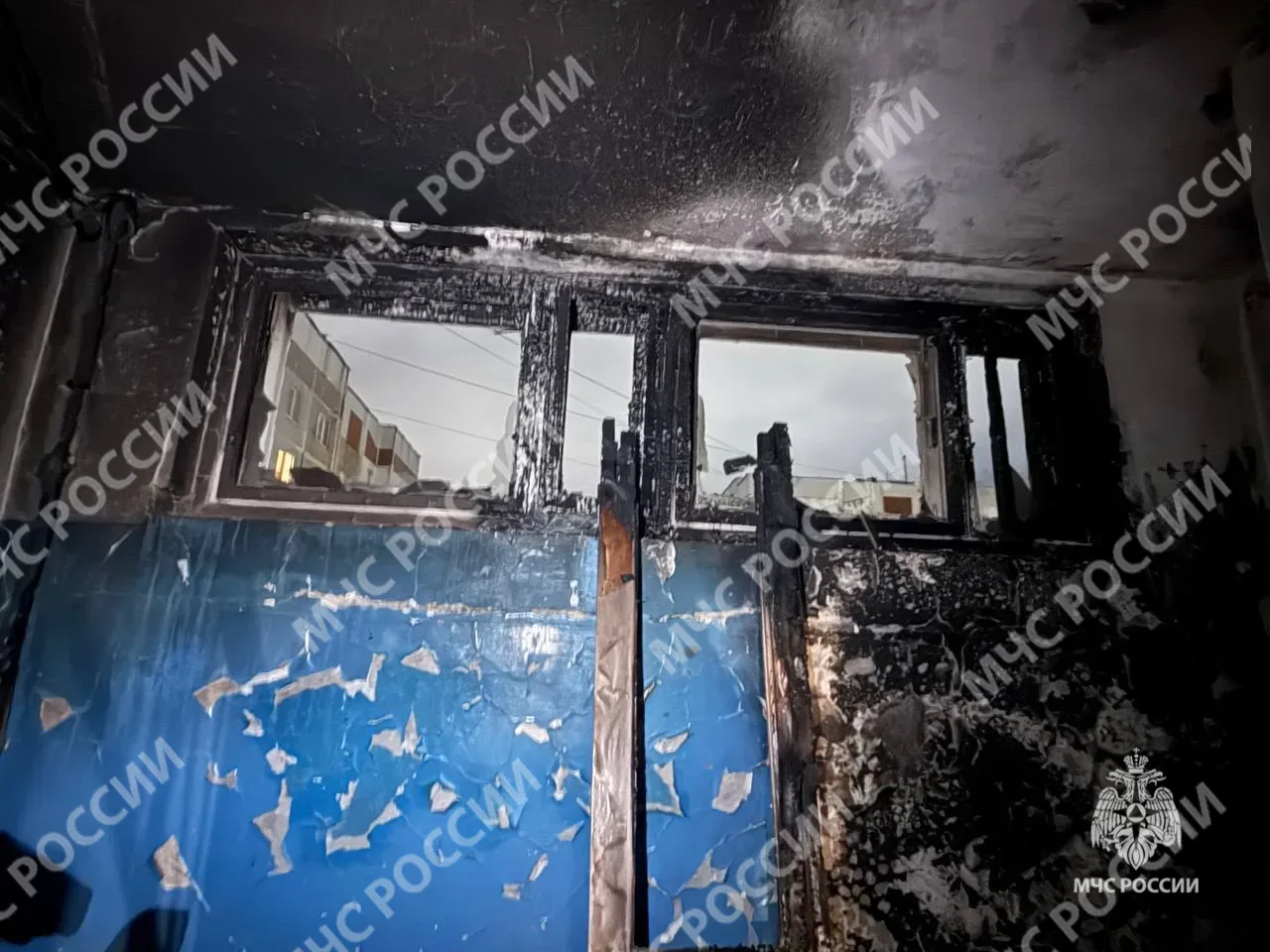 В Брянске пожар в многоэтажке по улице Абашева