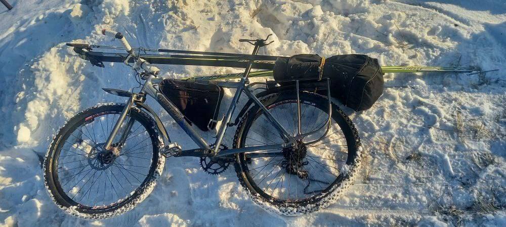 Сбитый в Новозыбкове Брянской области велосипедист вёз с собой лыжи