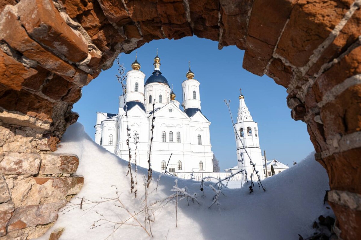 Брянская епархия рассказала о традициях Крещения