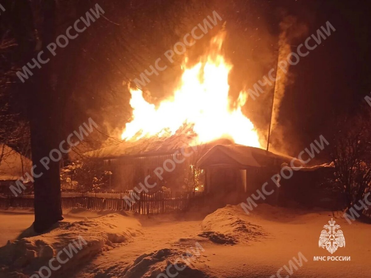 Под Дятьково при пожаре погиб 75-летний мужчина