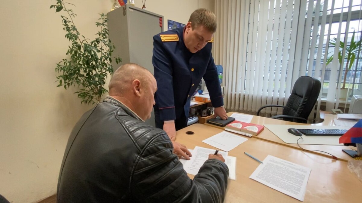 Бывший директор МУП «Жилье» Новозыбкова за налоговое преступление получил штраф и судимость