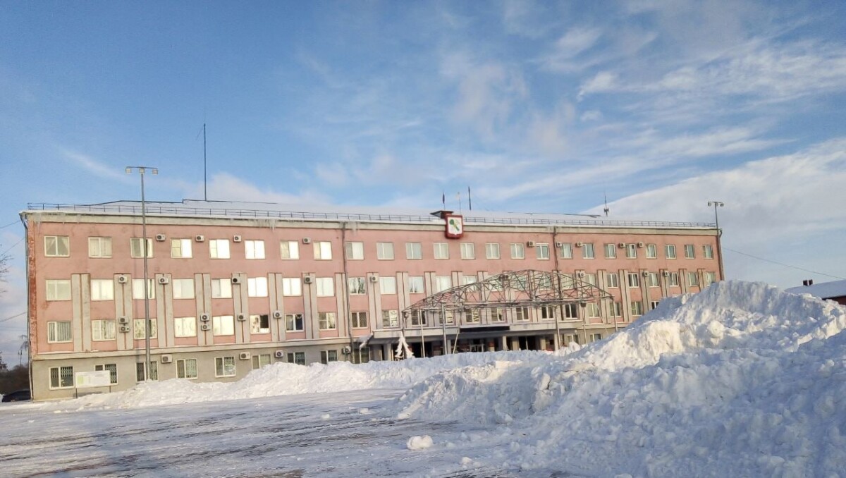 В Новозыбкове утвердили состав комиссии для борьбы с коррупцией, но забыли его опубликовать