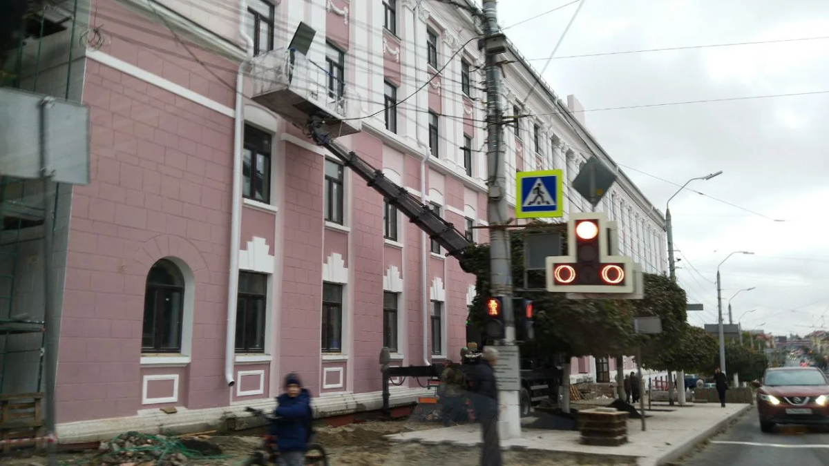 В Брянске очистят фасады от ненужных художеств