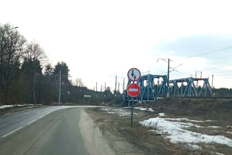 В Брянске затопило дорогу