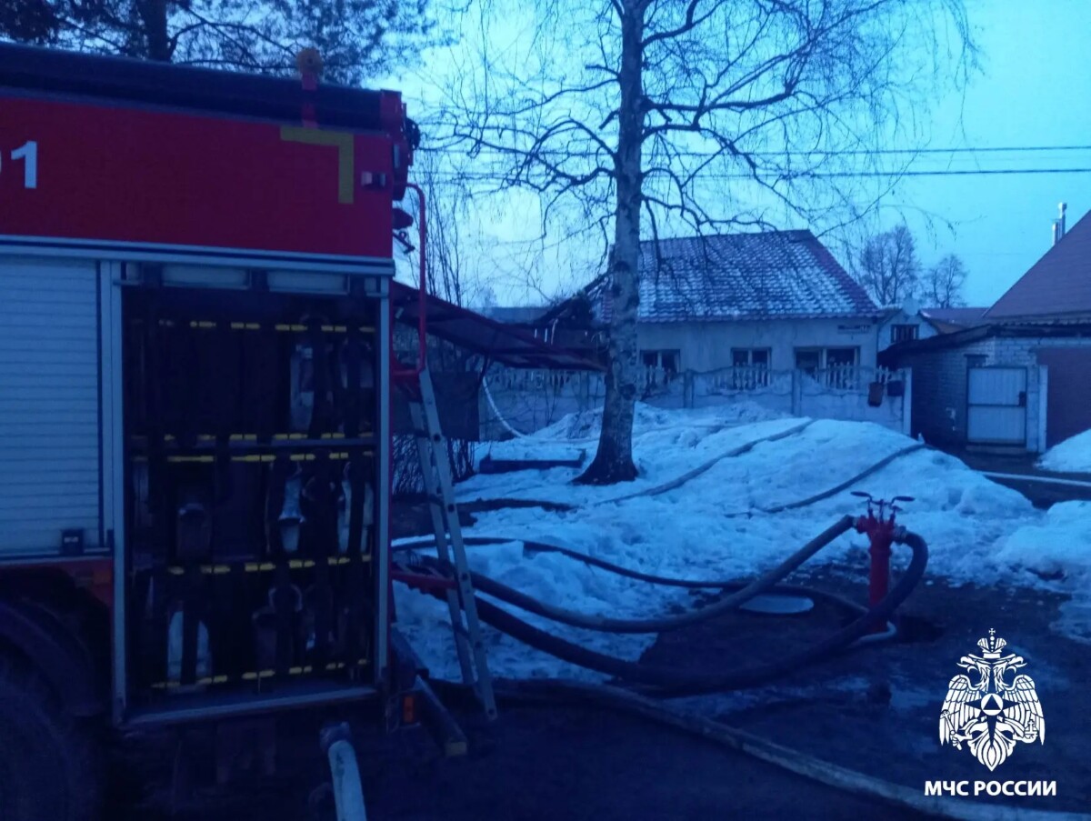 Пожар в трёхквартирном жилом доме в Сельцо