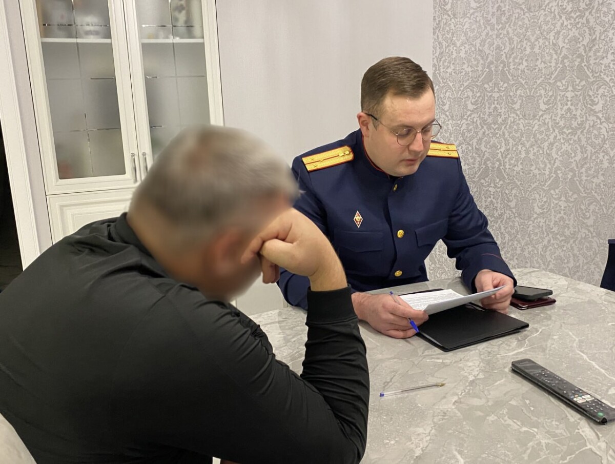 В Брянске чиновник из ЖКХ еще «немножечко» зарабатывал бизнесом