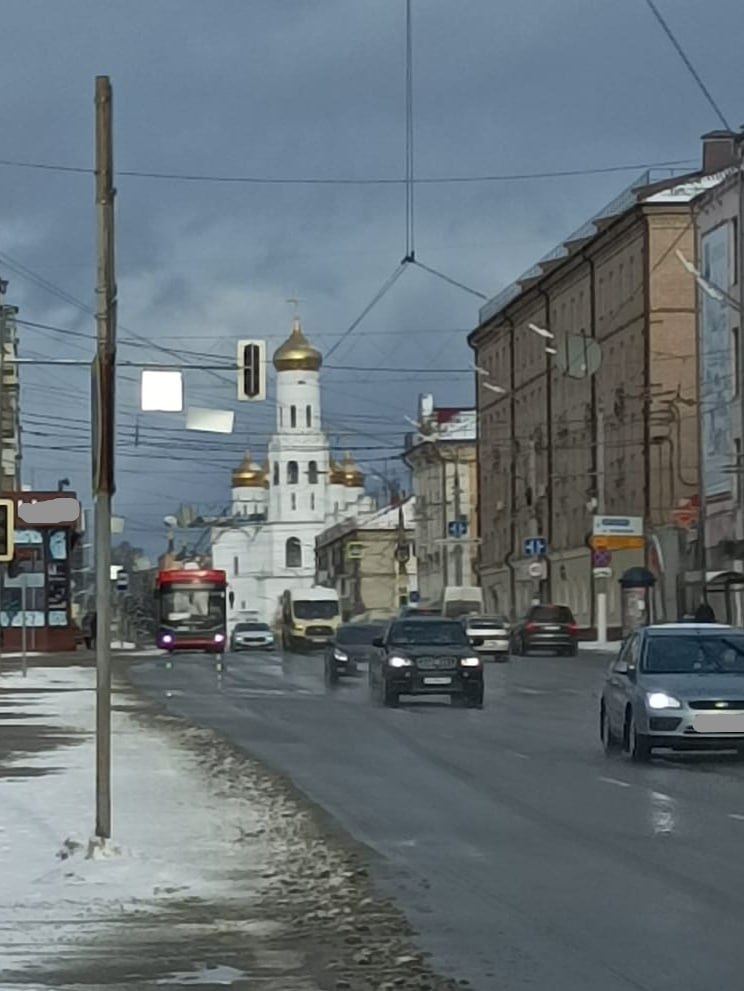 В Брянской области родители взыскали с больницы компенсацию морального вреда за смерть сына 