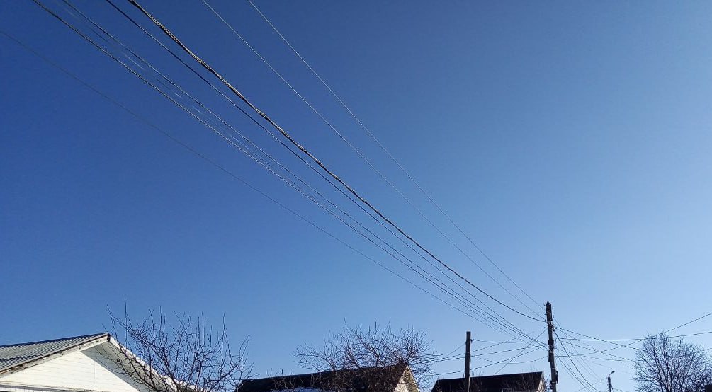 Сотни домов внезапно остались без электричества в Новозыбкове Брянской области