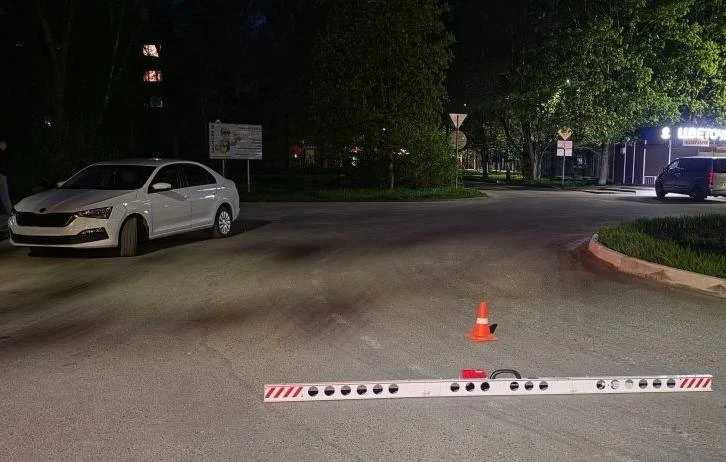 Пешеход нарушил правила и попал под автомобиль в Фокино