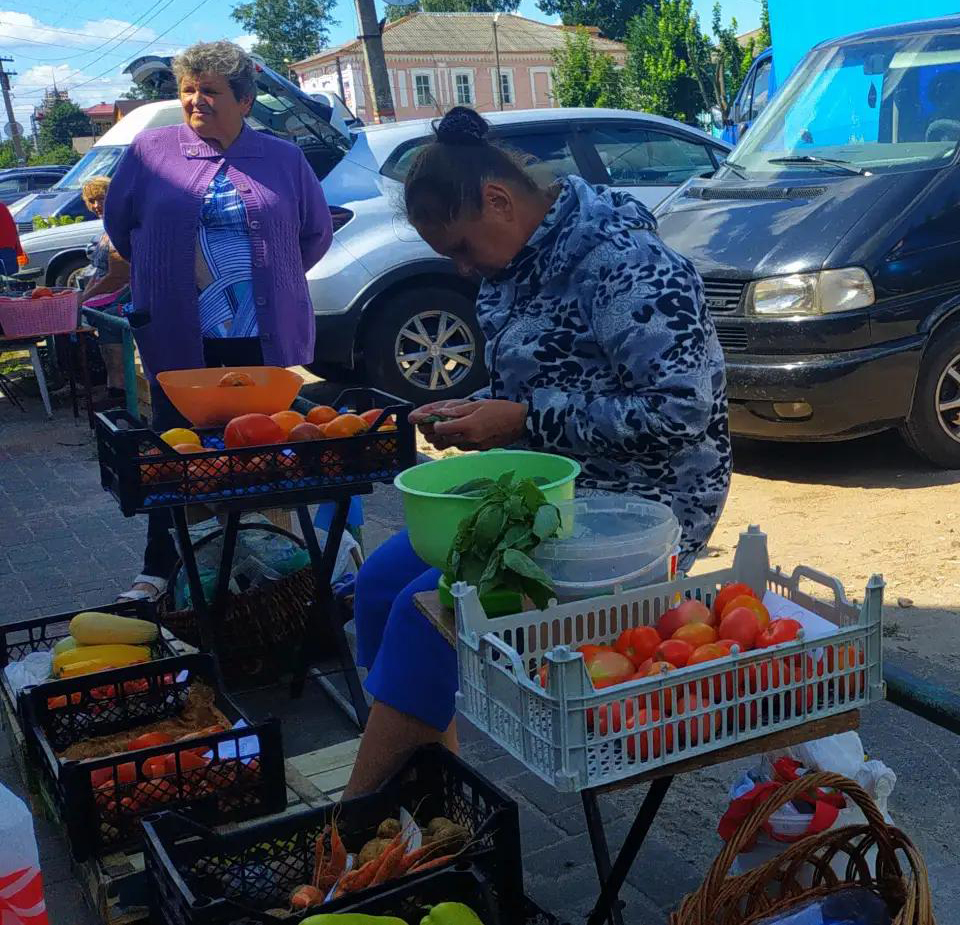 В Брянской области продолжают развивать систему ярмарок выходного дня 