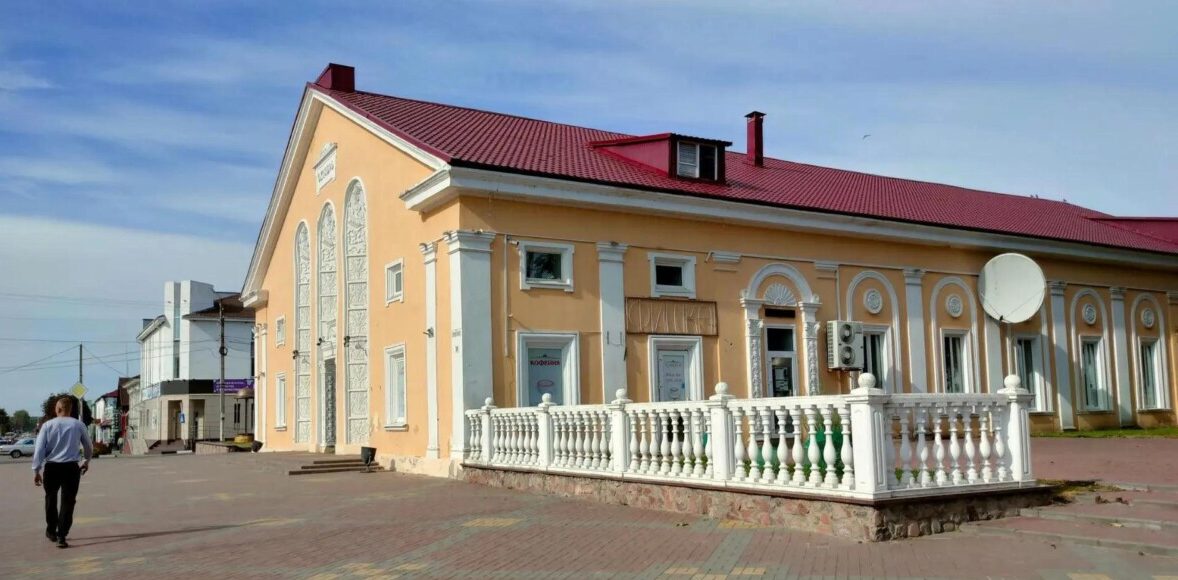 Кинооборудование закупают для кинозала кинотеатра в Новозыбкове