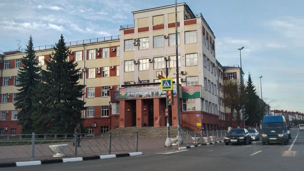 В Клинцах кредитные договоры пострадавшего от мошенников признали недействительными