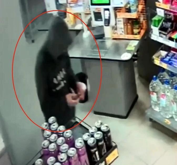 В Володарском районе Брянска раскрыта кража с кредитной карты